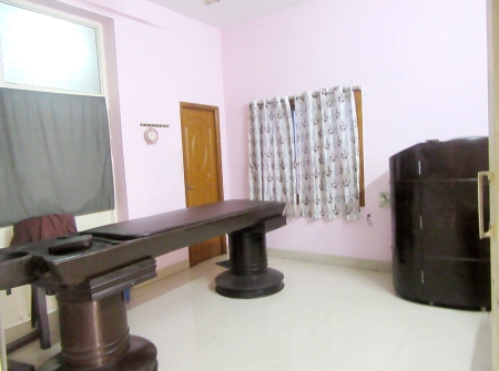 1331726799-1) Li id 402 - Treatment Room 1.jpg